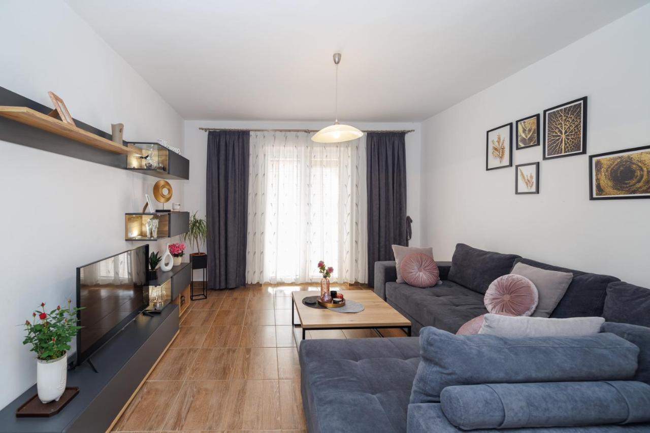 Spacious And Modern App With Big Terrace Малинска Экстерьер фото